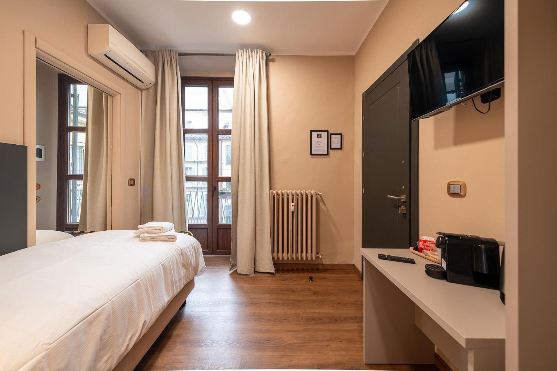 Отель Torino Station Relais Экстерьер фото